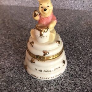 Lenox Winnie the Pooh Trinket Box - White, Pink, Gold